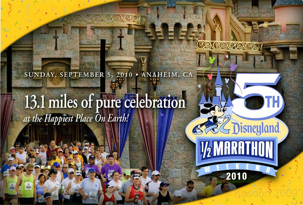 Disney Half Marathon 2010 01.jpg - A half marathon in Disneyland, Anaheim California. The the 5th anniversary!